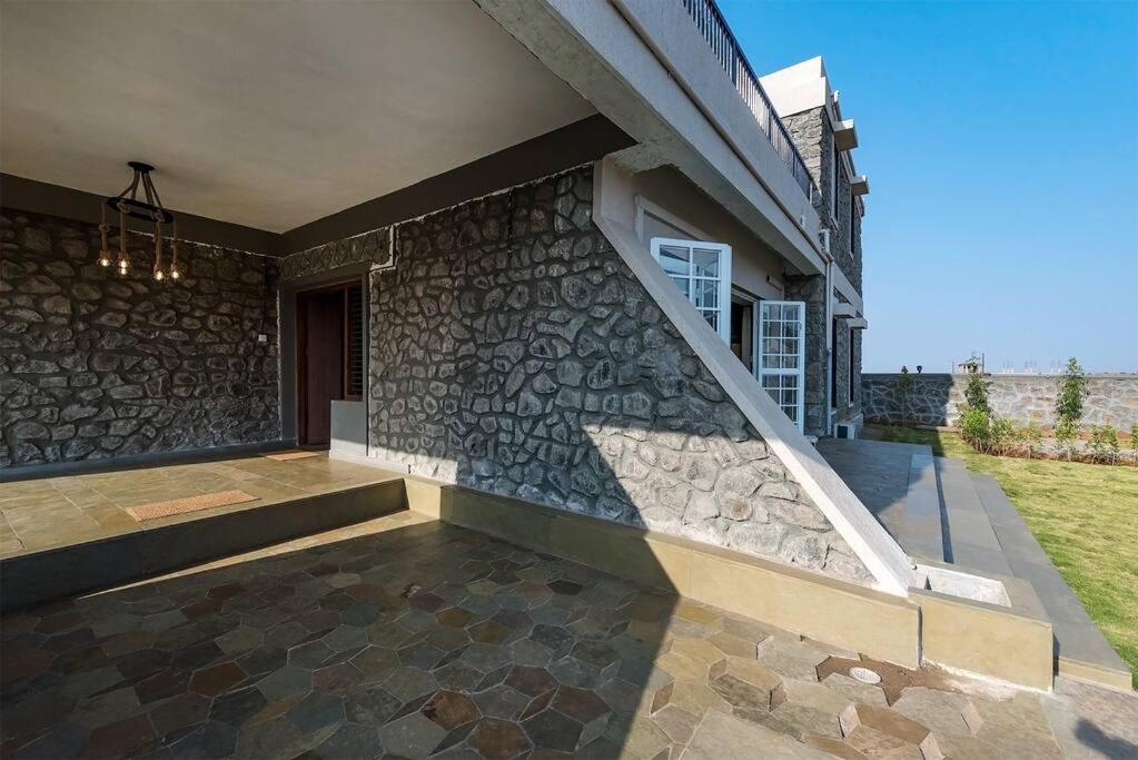 Stone Mansion By Phoenix Stays Igatpuri Εξωτερικό φωτογραφία