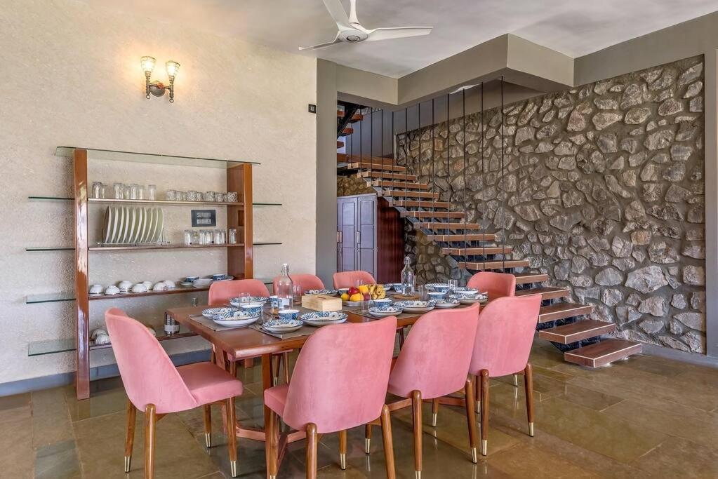 Stone Mansion By Phoenix Stays Igatpuri Εξωτερικό φωτογραφία