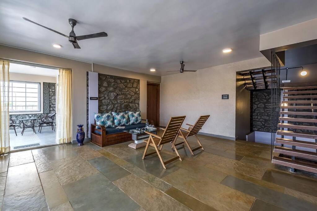 Stone Mansion By Phoenix Stays Igatpuri Εξωτερικό φωτογραφία