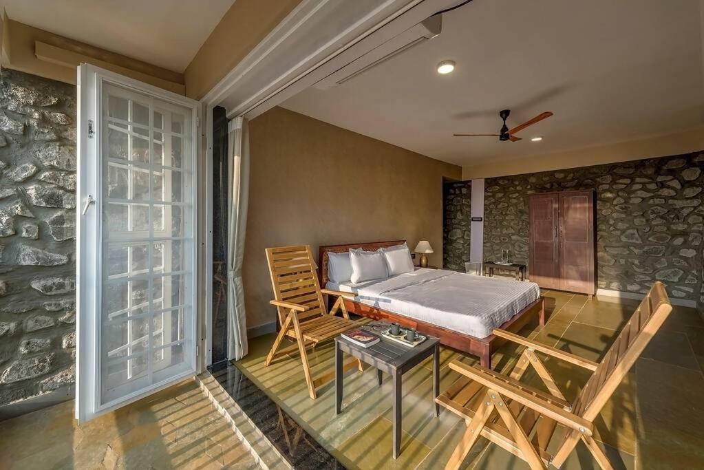 Stone Mansion By Phoenix Stays Igatpuri Εξωτερικό φωτογραφία