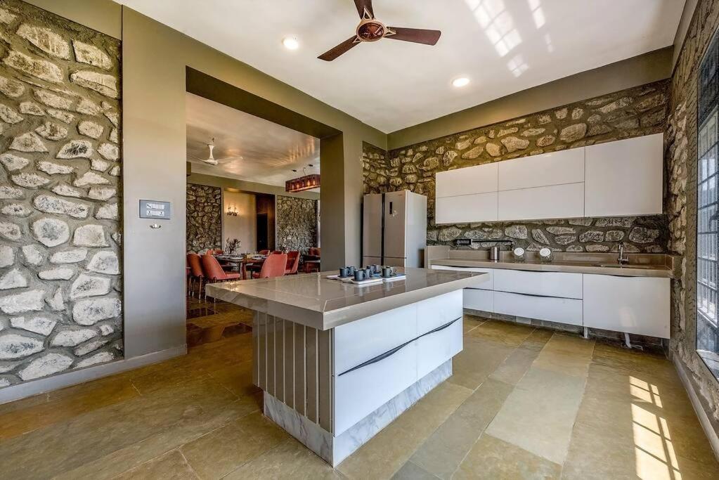 Stone Mansion By Phoenix Stays Igatpuri Εξωτερικό φωτογραφία