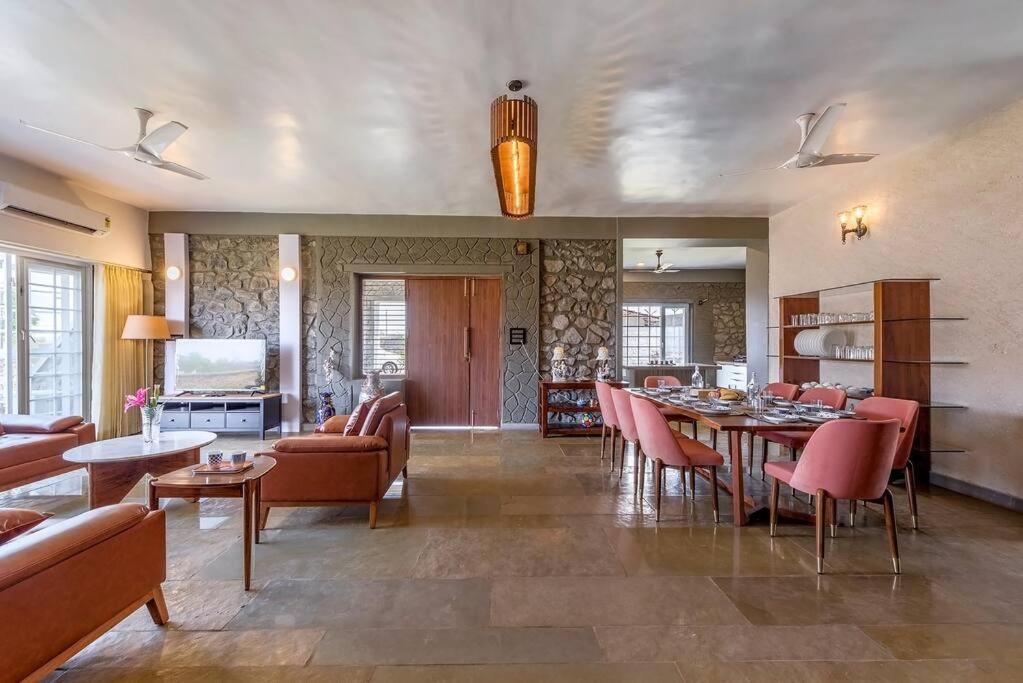 Stone Mansion By Phoenix Stays Igatpuri Εξωτερικό φωτογραφία