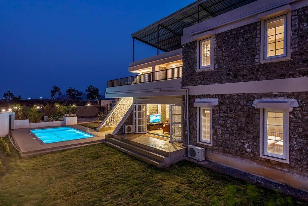 Stone Mansion By Phoenix Stays Igatpuri Εξωτερικό φωτογραφία