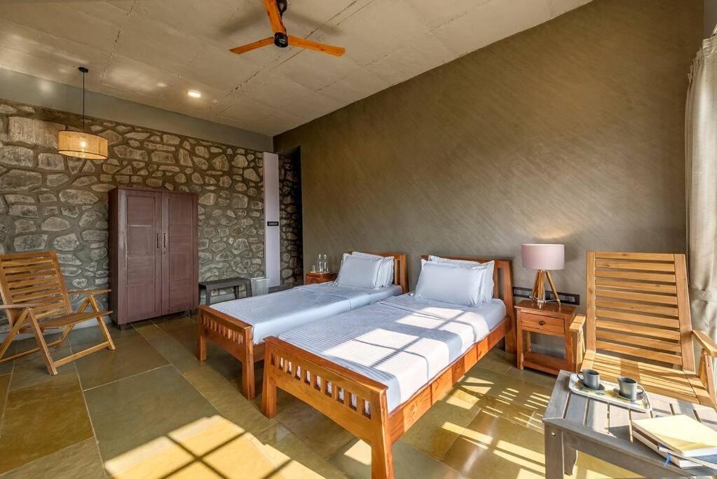 Stone Mansion By Phoenix Stays Igatpuri Εξωτερικό φωτογραφία