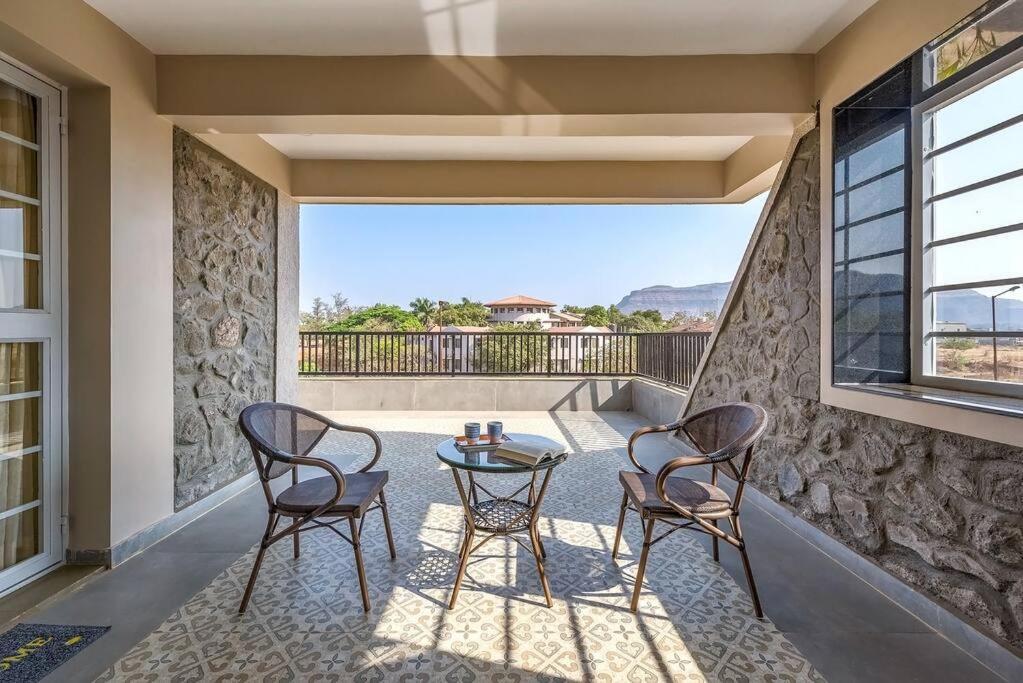 Stone Mansion By Phoenix Stays Igatpuri Εξωτερικό φωτογραφία